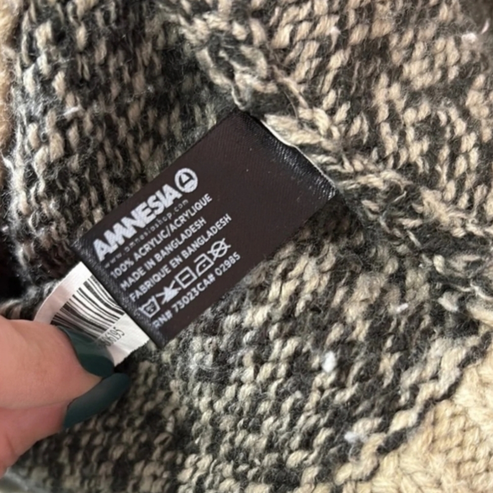 Cozy Gray Cabin Button-Up Women's Sweater - Picture 6 of 6